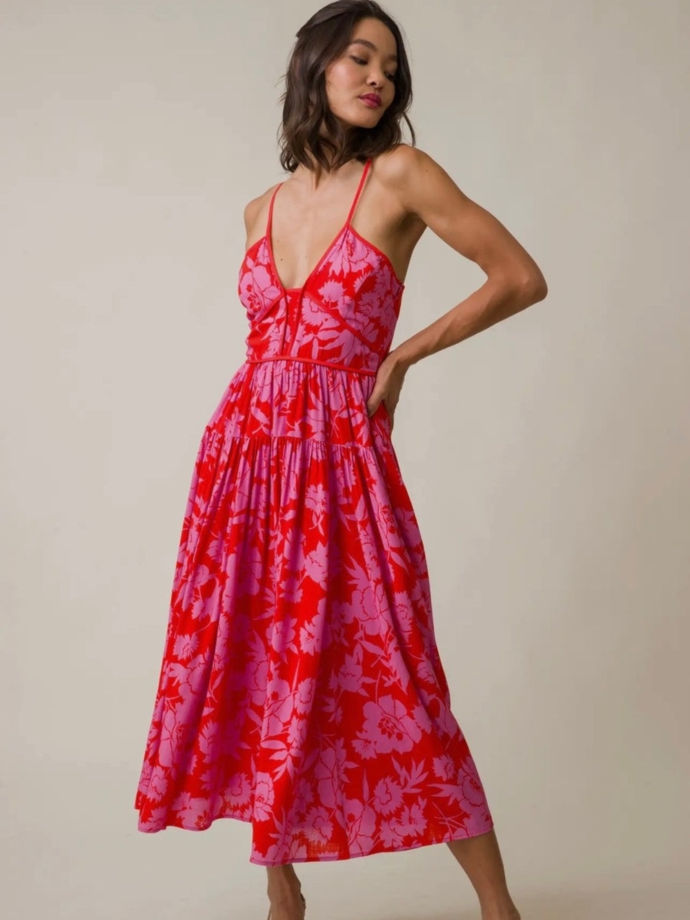 Line & Dot Jennie Red & Pink Floral  Spaghetti Strap Midi Dress Size Large Nwt
